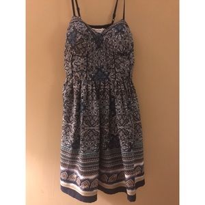 Short patterned dress